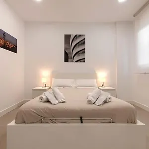 https://unamuno-old-town-2-free-parking.bilbaohotelsspain.com