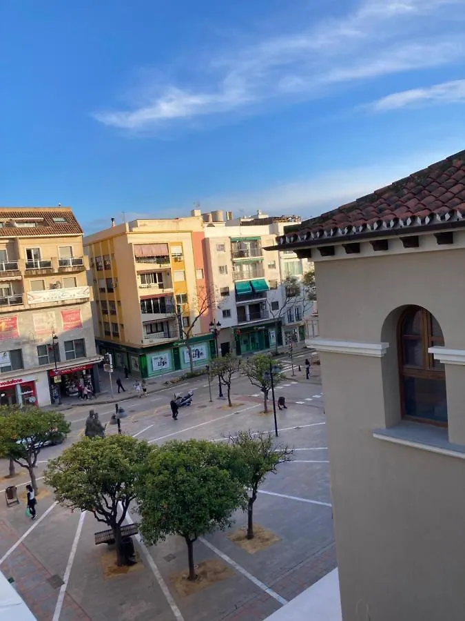Piso dos dormitorios muy céntrico Fuengirola 0*,  España